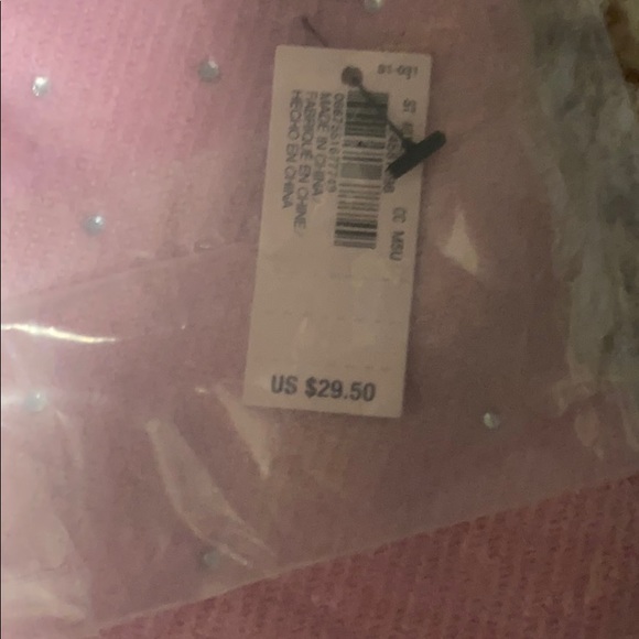 Victoria secret scarf - Picture 2 of 2